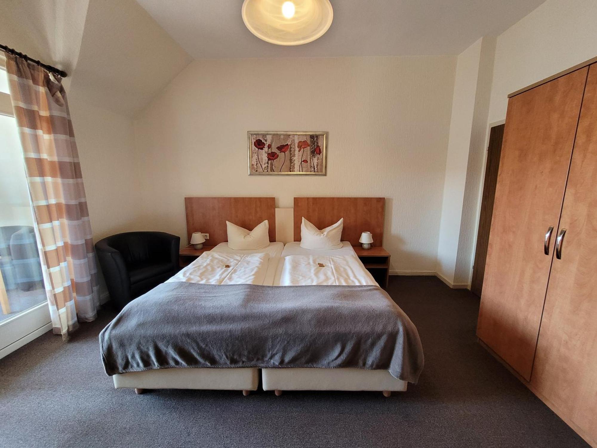 Hotel Rosengarten Bad Salzuflen Esterno foto